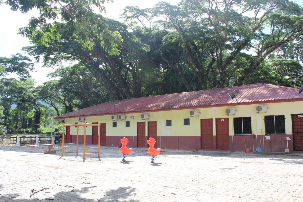 Liwagu Lodge Ранау Екстериор снимка